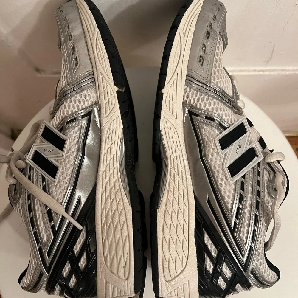 New Balance men’s new